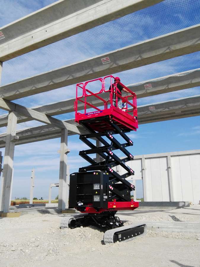 Crawler Scissor Lift - Almac BiBi 1090 BL Evo
